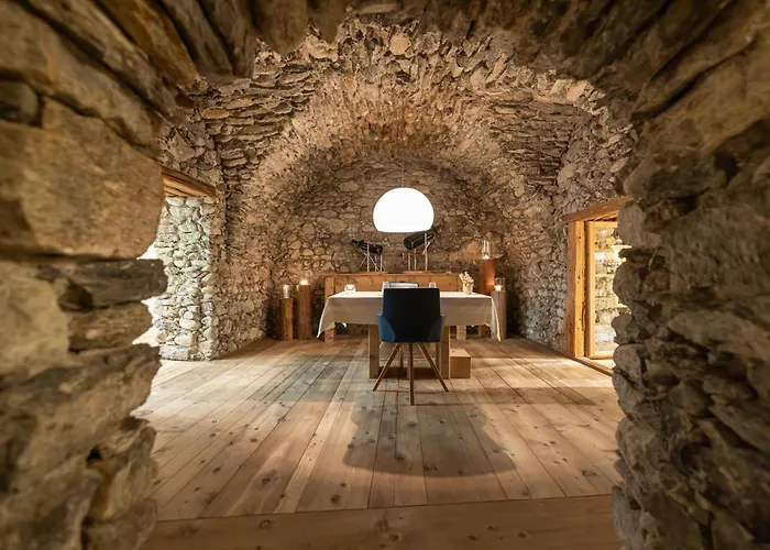 Relais & Chateaux In Lain Hotel Cadonau